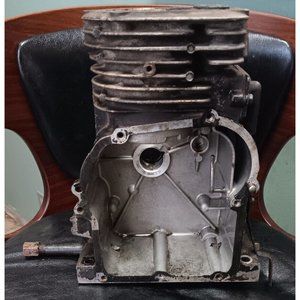 Tecumseh 36469A Cylinder Crankcase Engine Block (B)
